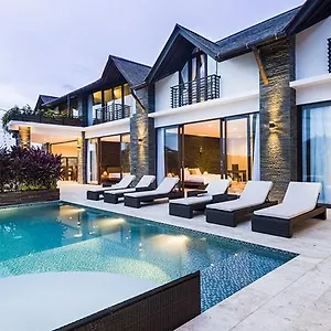 14 Palms Uluwatu (Bali)
